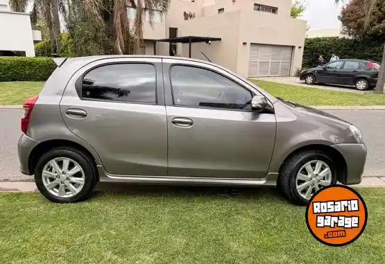 Toyota Xls 1.5  2017 - foto 2