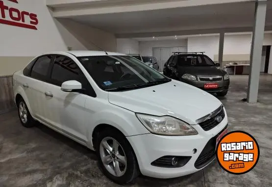 Ford Focus  2014 - foto 2