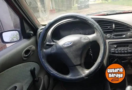 Ford Fiesta  2000 - foto 1