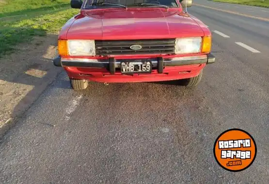 Ford Tauno 2.0  1984 - foto 1