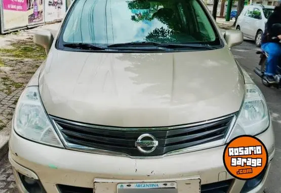 Nissan Tiida 1.8 Tekna  2011 - foto 2