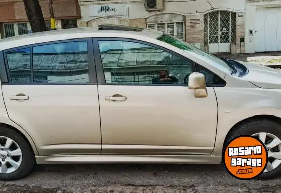 Nissan Tiida 1.8 Tekna  2011 - foto 3