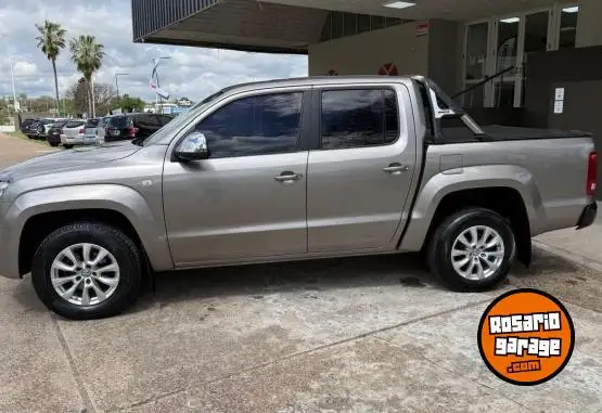 Volkswagen Amarok 20Td 4X2 Dc Comfor  2020 - foto 3