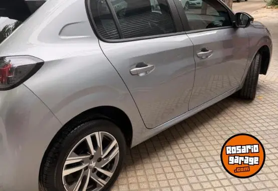 Peugeot 208 Feline At  2024 - foto 3