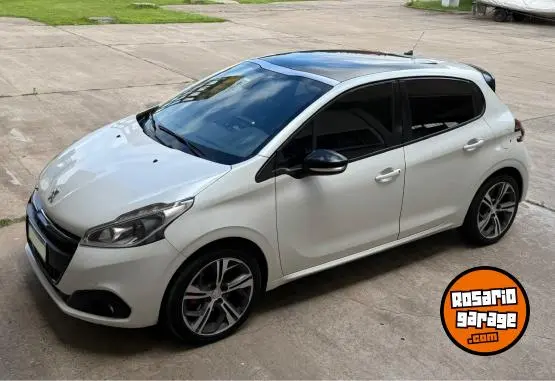 Peugeot 208 Gt  2018 - foto 1