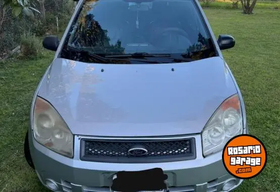 Ford Fiesta  2010 - foto 3