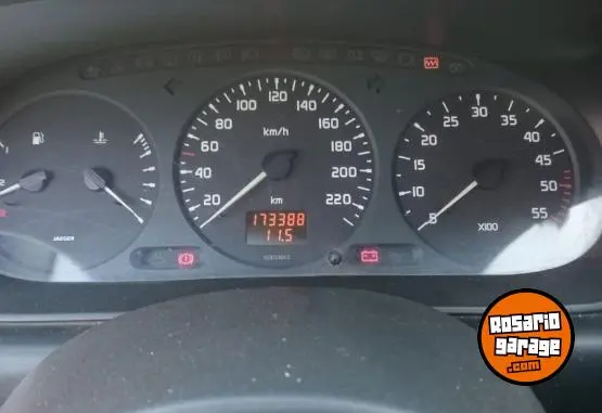 Renault Megane 1.9  1998 - foto 4
