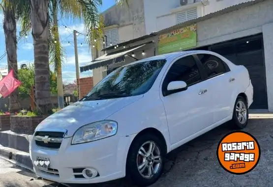 Chevrolet Aveo  2011 - foto 2