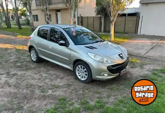 Peugeot 207  2009 - foto 1
