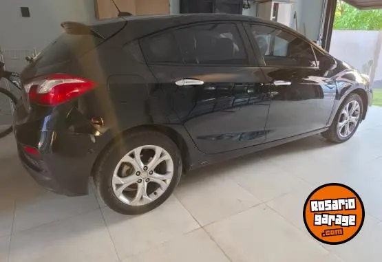 Chevrolet Cruze  2018 - foto 2