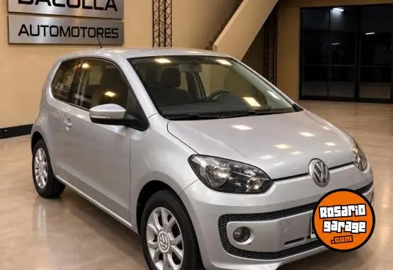 Volkswagen Up High  2014 - foto 1
