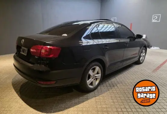 Volkswagen Vento 2.5 Luxury  2013 - foto 3