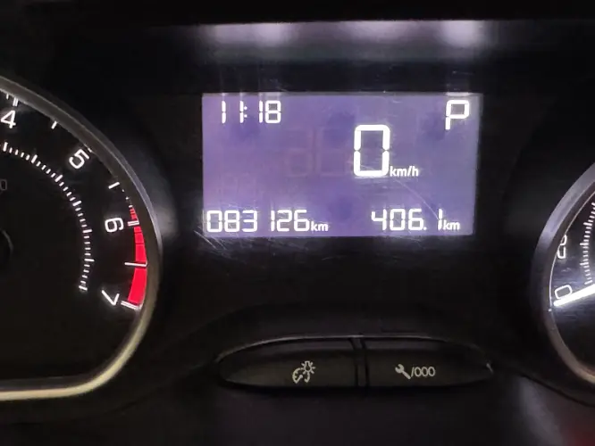 Peugeot 2008 Feline Tip 1.5 5P 2018 - foto 5