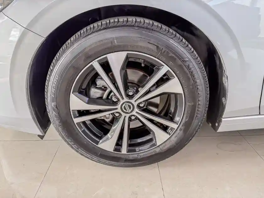 Nissan Sentra 2.0 Advance Cvt 2023 - foto 4