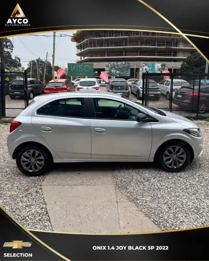 Chevrolet Onix 1.4 Joy Black 5P 2022 - foto 5
