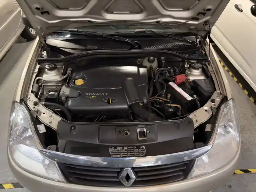 Renault Simbol  2011 - foto 2