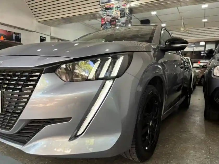 Peugeot 208 Style 2023 - foto 1