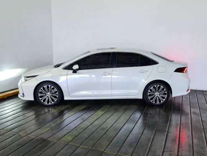 Toyota Corolla  2022 - foto 3