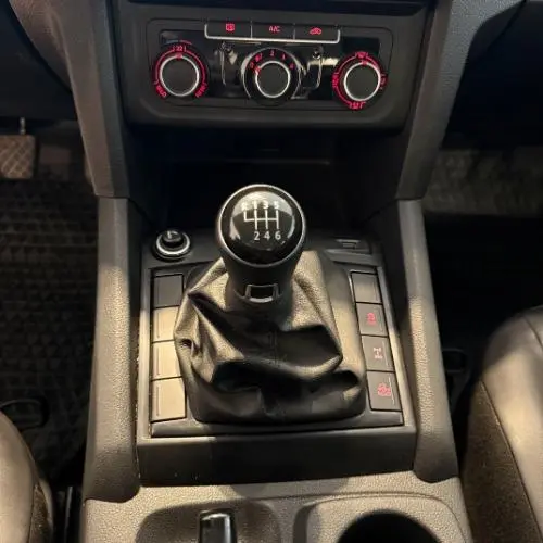 Volkswagen Amarok Amarok 2.0 Tdi Trendline 4X2 Mt 2025 - foto 4