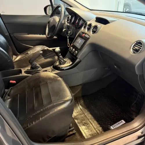 Peugeot 408 Allure 1.6 Hdi 2017 - foto 3