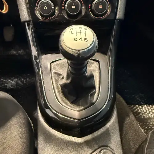 Peugeot 408 Allure 1.6 Hdi 2017 - foto 4