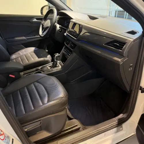 Volkswagen Taos 250Tsi Highline Bitono At 2023 - foto 3