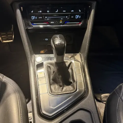 Volkswagen Taos 250Tsi Highline Bitono At 2023 - foto 4