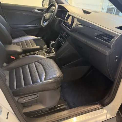 Volkswagen Taos 250 Tsi Highline Bitono At 2023 - foto 3