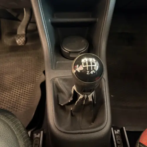 Volkswagen Up! Up! 1.0L High 5Ptas 2015 - foto 3