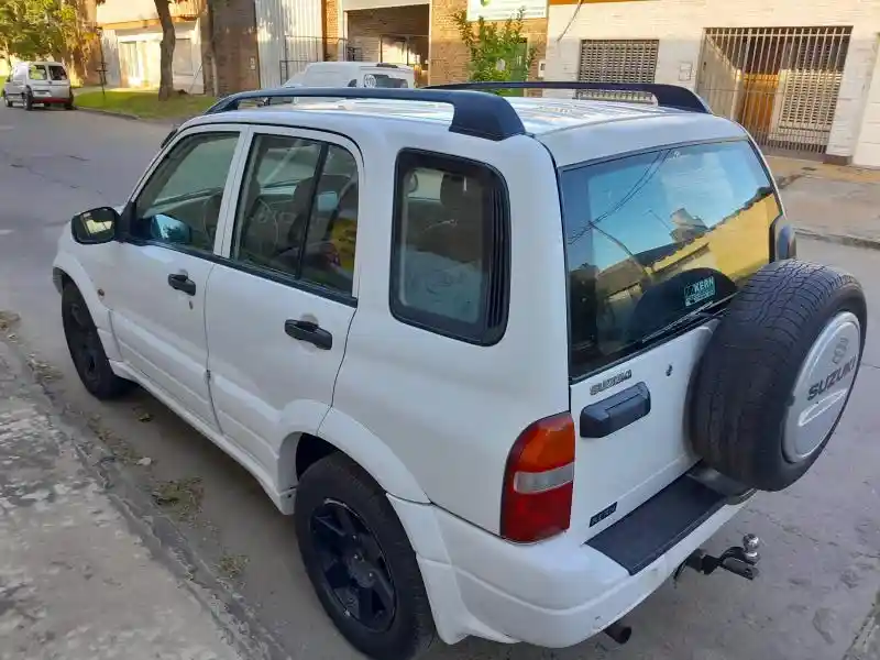 Suzuki Grand Vitara 2.0 2004 - foto 2