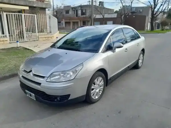Citroen C4 2.0 Hdi 4 Ptas 2010 - foto 1