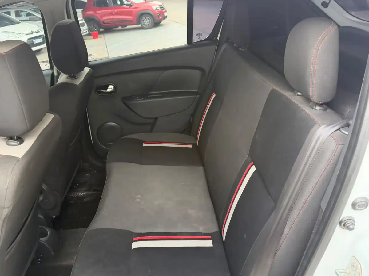 Renault Sandero 2.0 16V Rs L16 2018 - foto 3