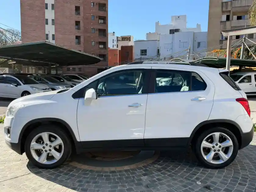 Chevrolet Tracker 1.8 4X4 Ltz Plus At L13 2014 - foto 2