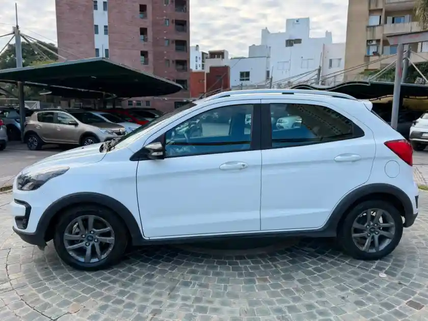 Ford Ka 1.5 Se Freestyle 5P L18 2019 - foto 2