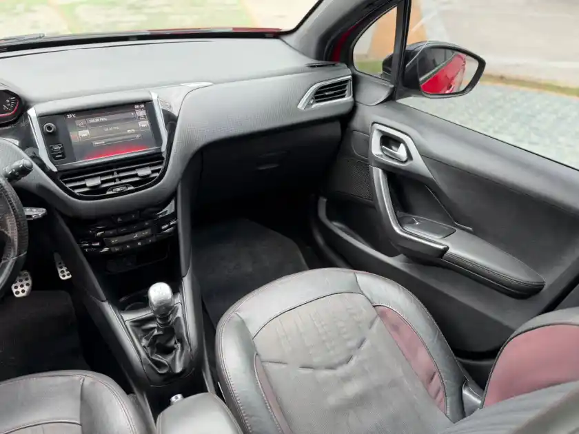 Peugeot 208 1.6 Gt L16 2017 - foto 5
