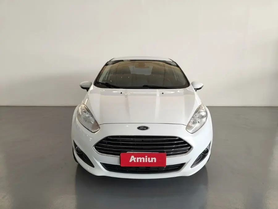 Ford Fiesta 1.6 5P Titanium Power K 2015 - foto 1