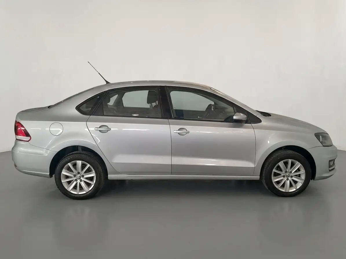 Volkswagen Polo 1.6 16V 2017 - foto 2