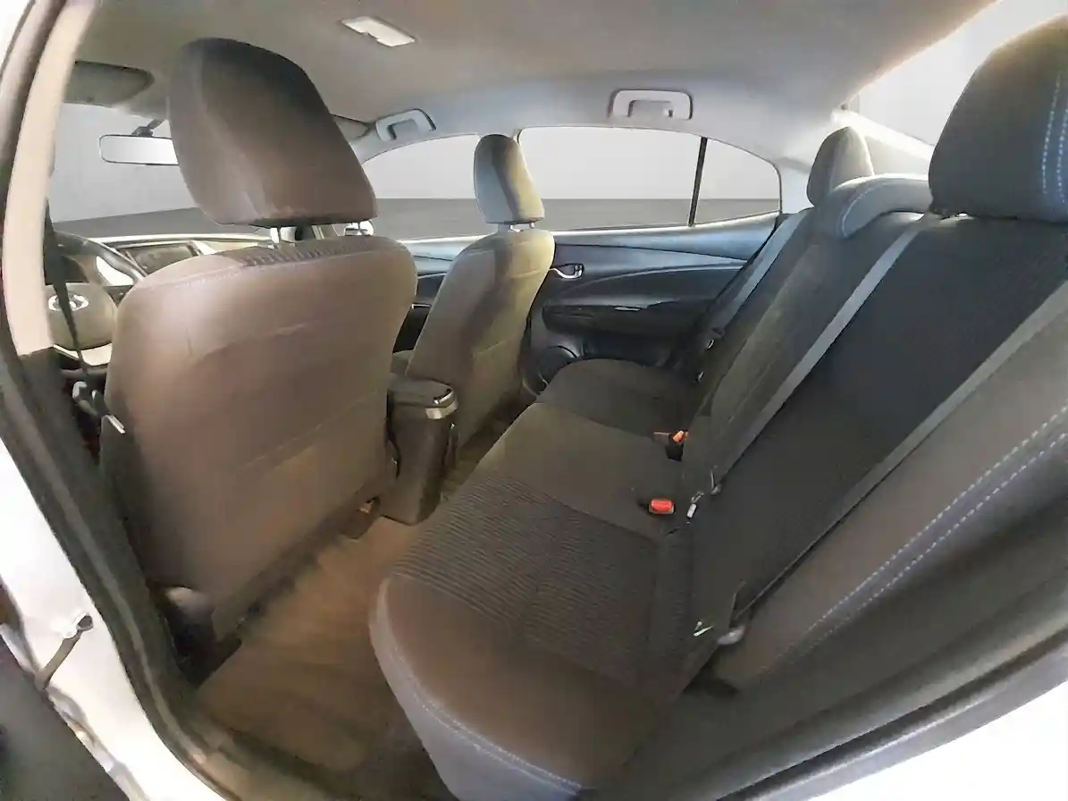 Toyota Yaris Xls 1.5 6Mt 4P 2019 - foto 5