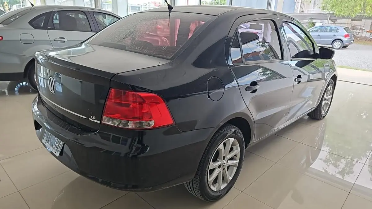 Volkswagen Voyage 1.6 4P 2012 - foto 4