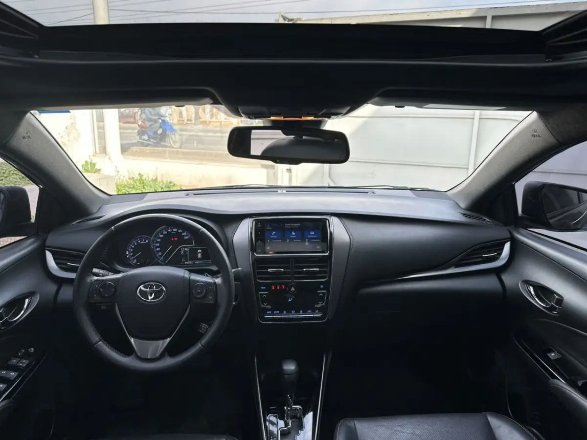 Toyota Yaris S 1.5 5P Cvt 2022 - foto 4