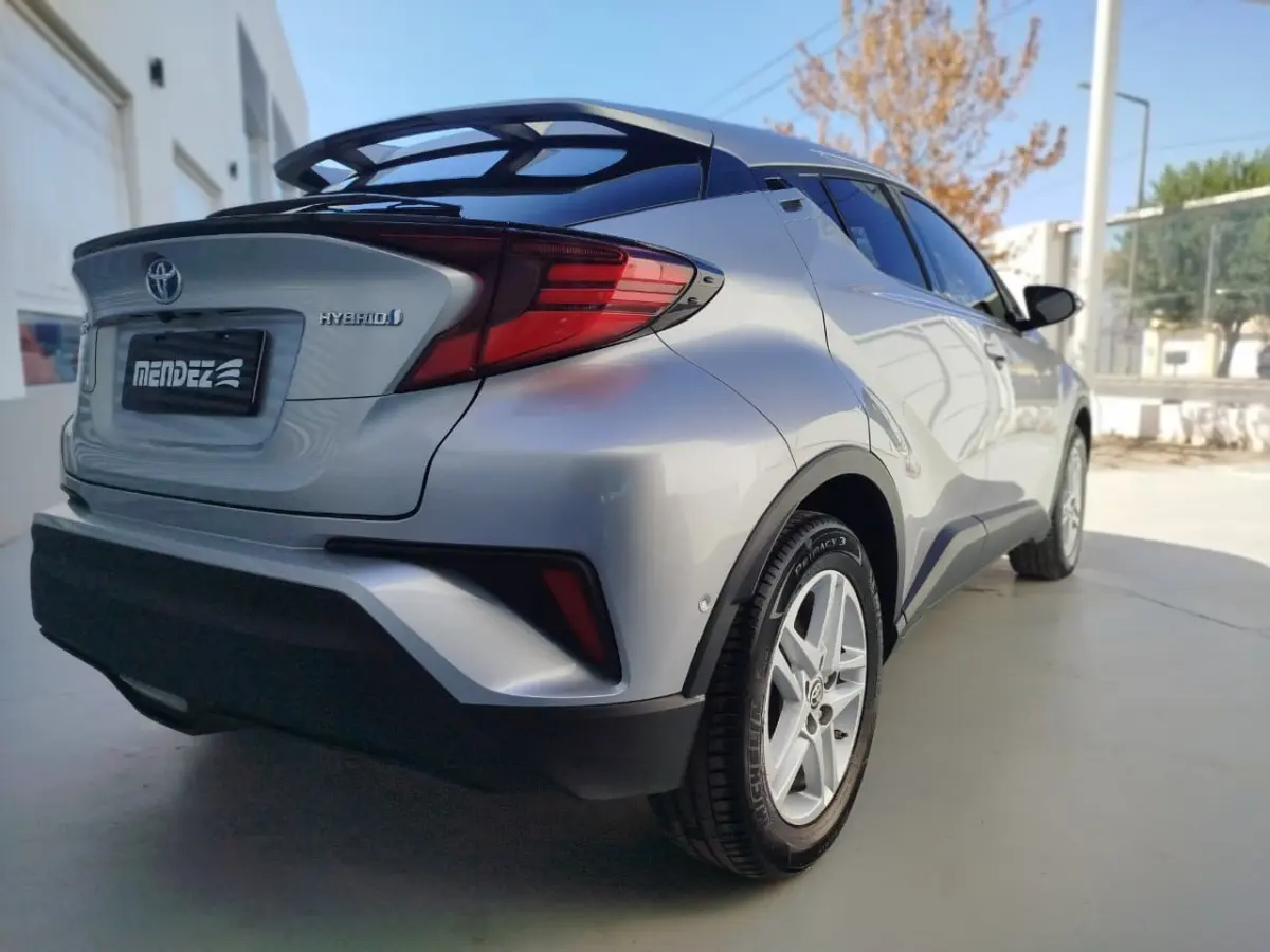 Toyota C-Hr Hv 1.8 Ecvt 2022 - foto 3