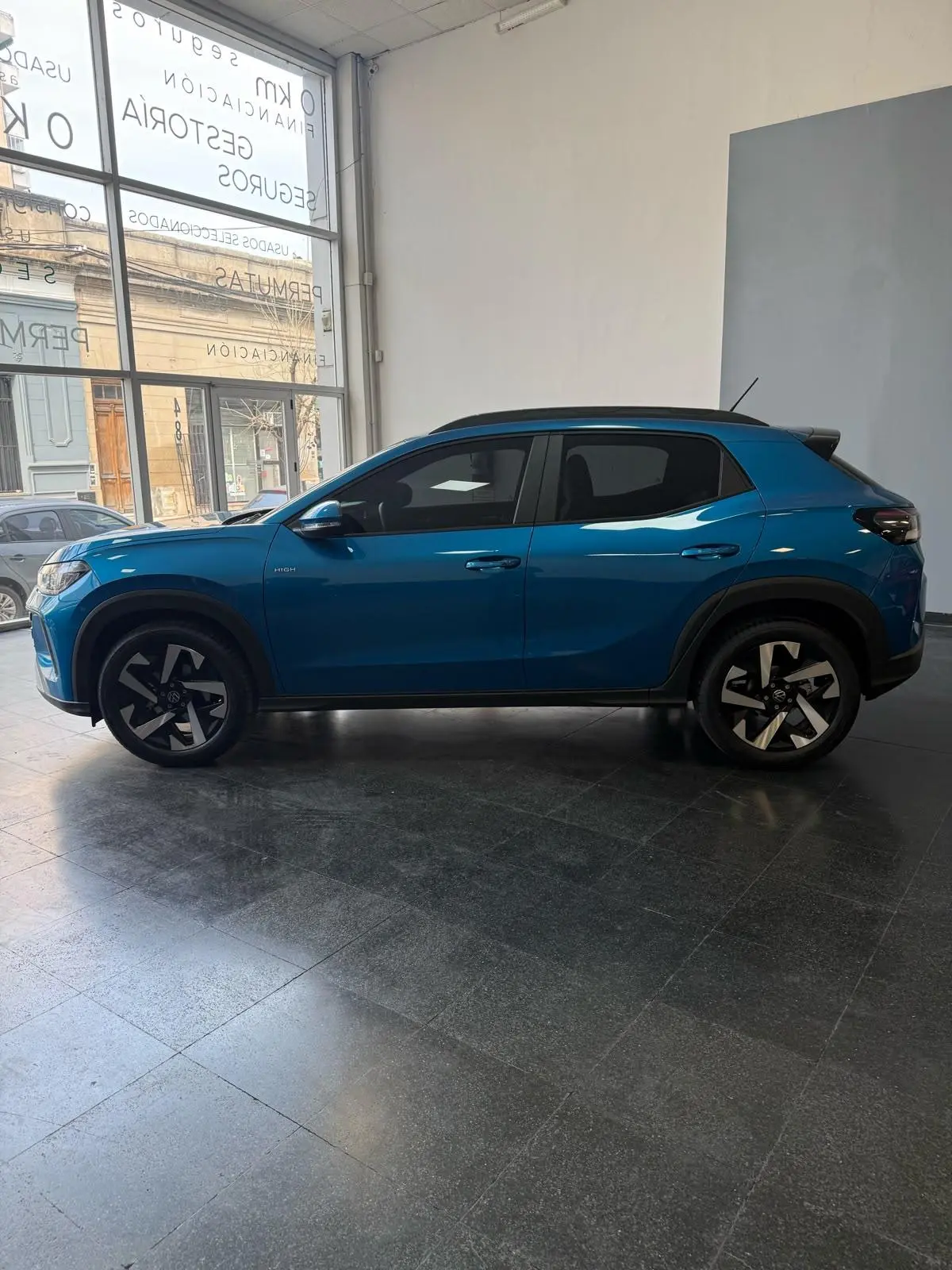 Volkswagen Tera Highline 170Tsi At 2025 - foto 5