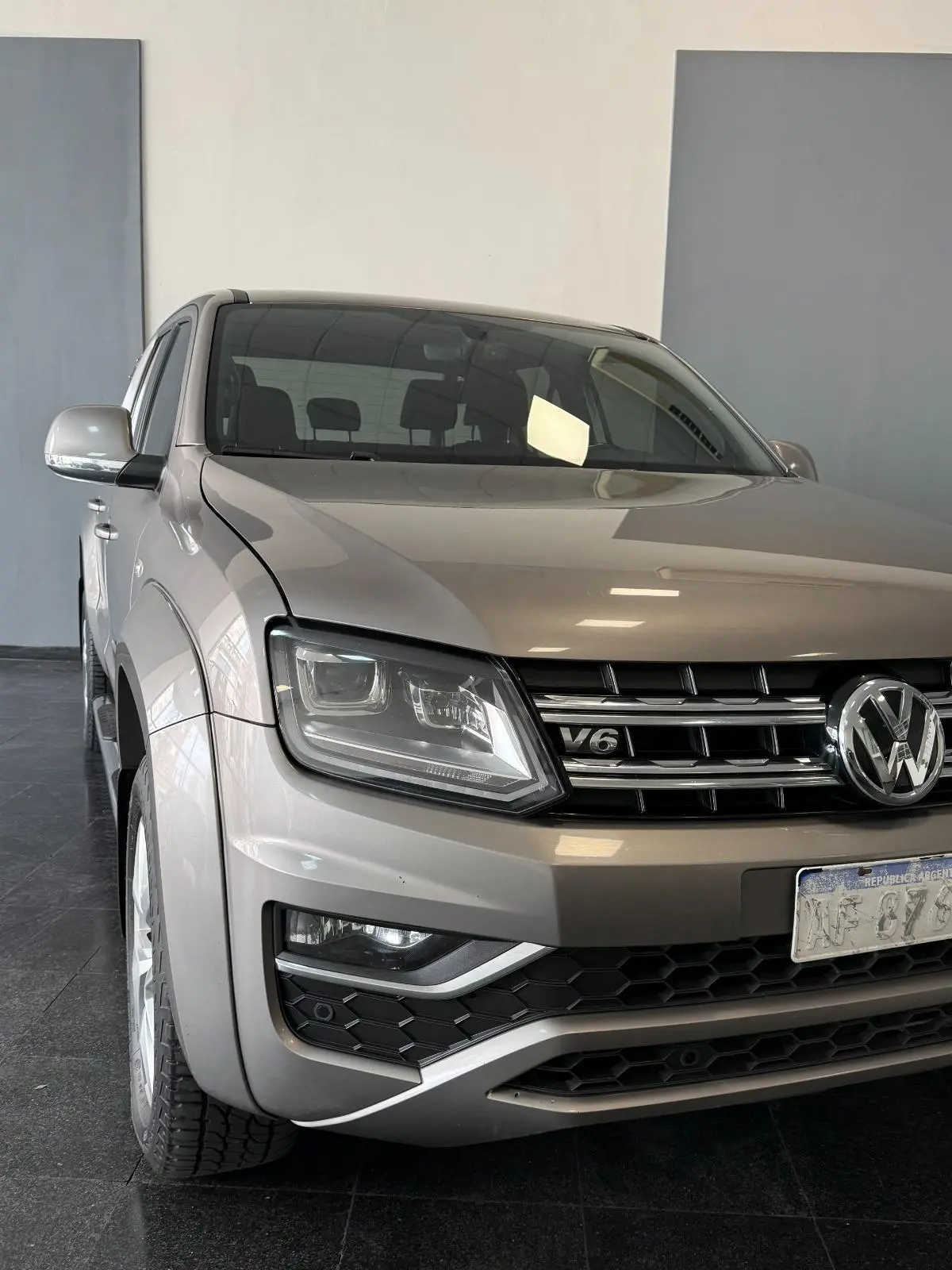 Volkswagen Amarok V6 Highline 3.0 Tdi 258 Cv 4X4 At 2023 - foto 3