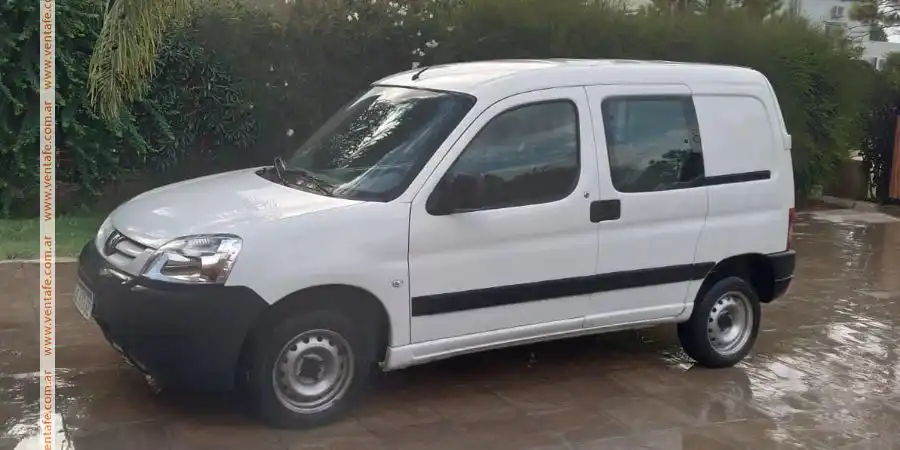 Peugeot Partner Hdi 2021  -  5 Asientos  2021 - foto 1