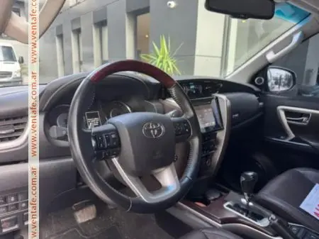 Toyota Sw4 2019 Srx 4X4, 7 Asientos, Full  2019 - foto 3