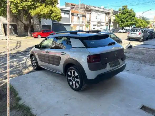 Citroën C4 Cactus Puretech At6  2018 - foto 4