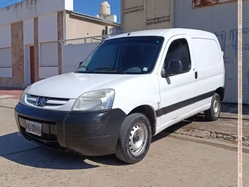 Peugeot Partner 2010 Nafta.  2010 - foto 1