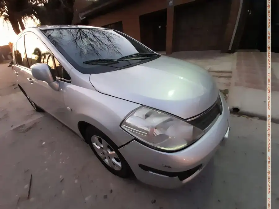 Nissan Tiida Tekna 2010 1.8  2010 - foto 2