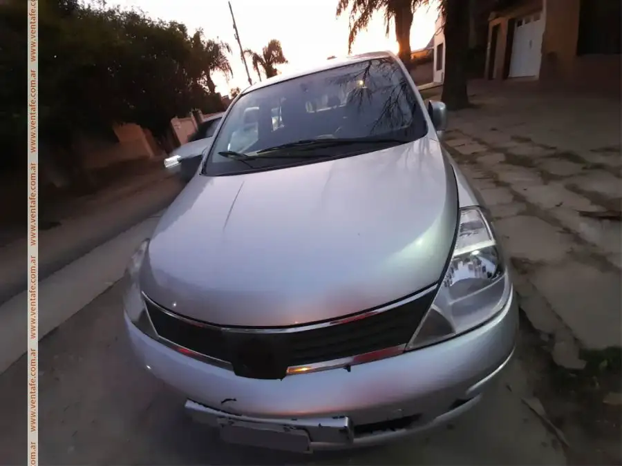 Nissan Tiida Tekna 2010 1.8  2010 - foto 3