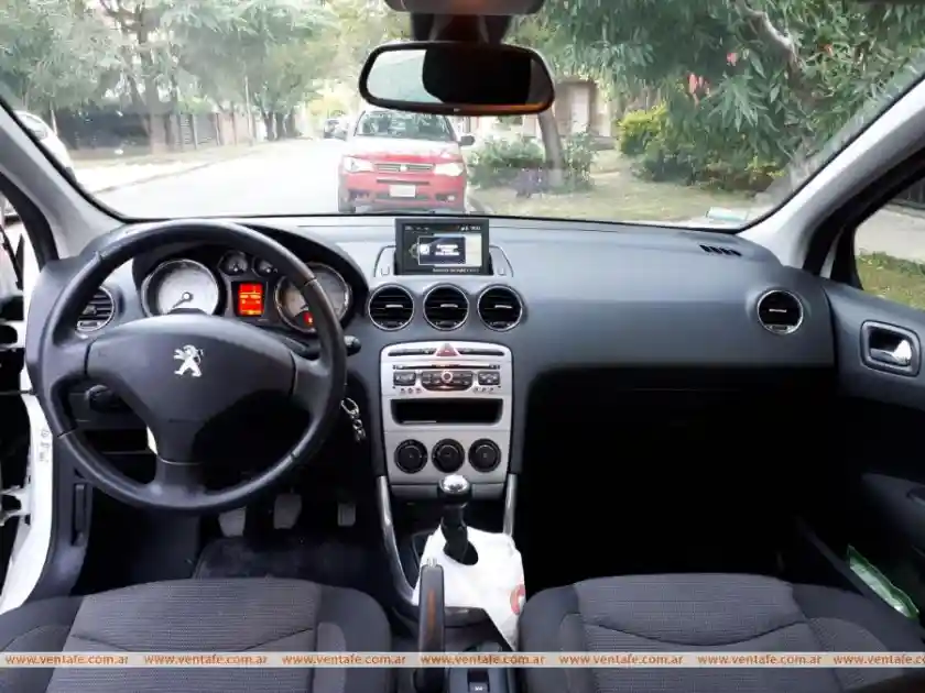 Peugeot 308 Allure Nav 2015  2015 - foto 4